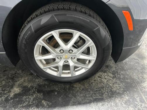 Iron Gray Metallic 2022 Chevrolet Equinox 1LT