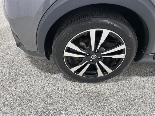 2019 Nissan Kicks S