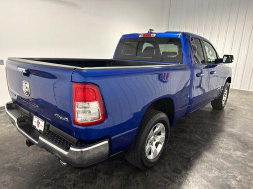 Blue Streak Pearlcoat 2019 RAM 1500 Big Horn