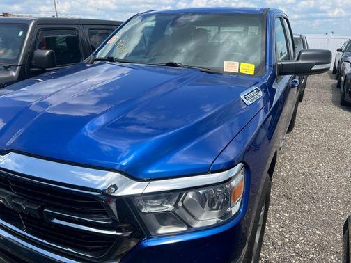 Blue Streak Pearlcoat 2019 RAM 1500 Big Horn