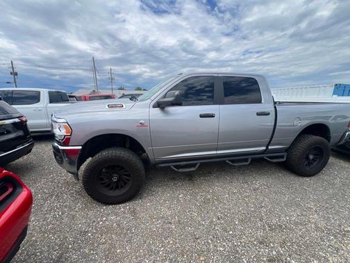 Billet Silver Metallic Clearcoat 2022 RAM 2500 Lone Star Crew Cab 4x4 6'4' Box