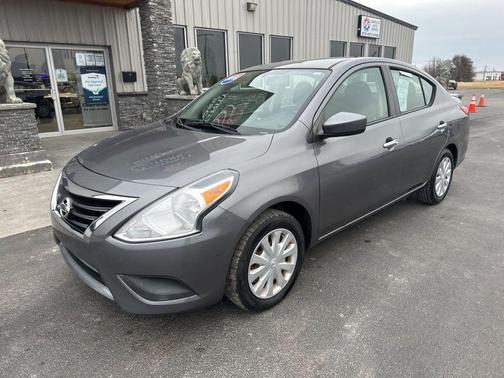 2016 Nissan Versa 1.6 SV
