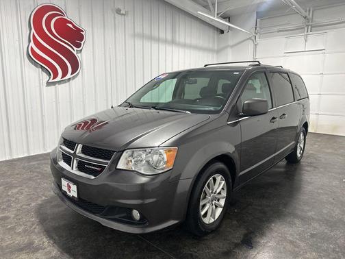 Granite Pearlcoat 2018 Dodge Grand Caravan SXT