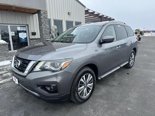 2020 Nissan Pathfinder SV 2WD