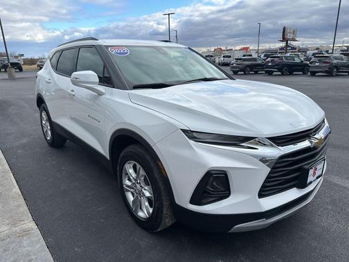 Summit White 2022 Chevrolet Blazer 2LT
