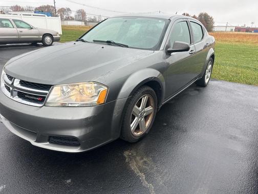 2013 Dodge Avenger SE