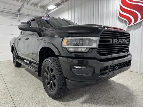2019 RAM 2500 Laramie Crew Cab 4x4 6'4' Box