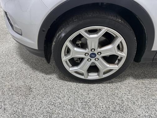 2019 Ford Escape Titanium