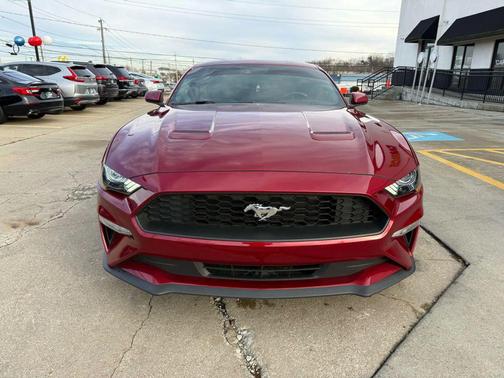 2019 Ford Mustang EcoBoost