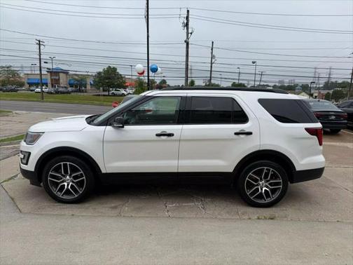 2017 Ford Explorer sport