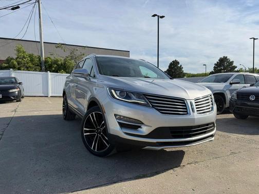 Ingot Silver Metallic 2018 Lincoln MKC Reserve