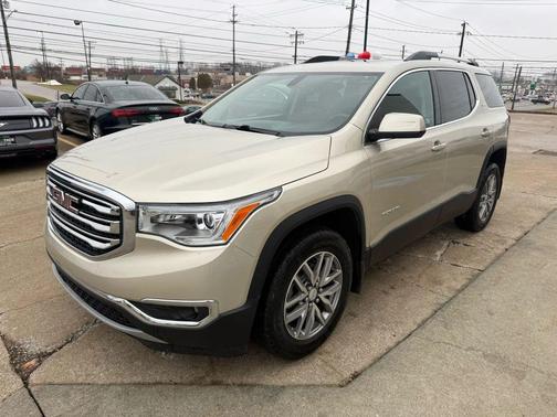 2017 GMC Acadia SLE-2