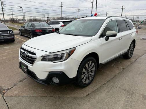 2019 Subaru Outback 2.5i Touring