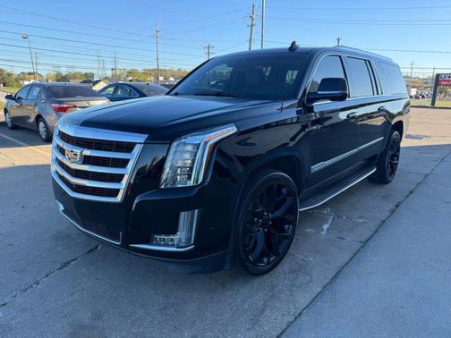 2017 Cadillac Escalade ESV Sport