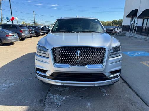 2018 Lincoln Navigator Premiere