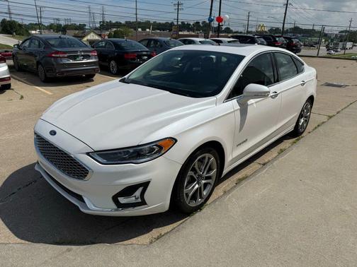 2019 Ford Fusion Hybrid Titanium