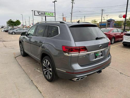 Platinum Gray Metallic 2021 Volkswagen Atlas 3.6L SEL Premium