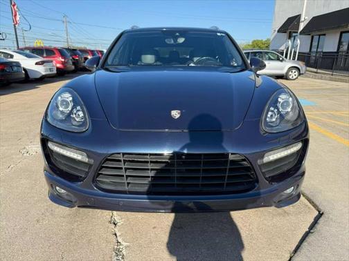 2014 Porsche Cayenne GTS