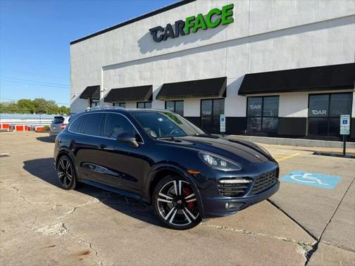 2014 Porsche Cayenne GTS