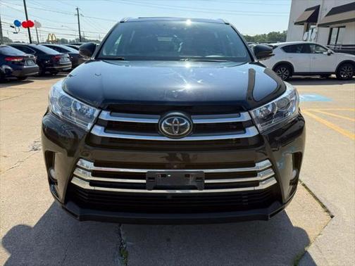 2018 Toyota Highlander Limited Platinum