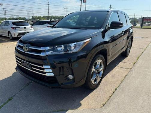 2018 Toyota Highlander Limited Platinum