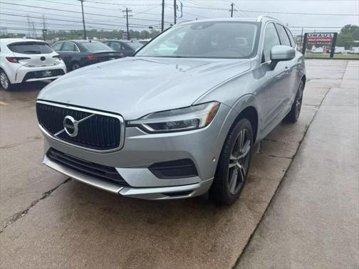2018 Volvo XC60 T5 Momentum