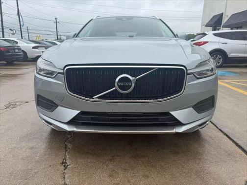 2018 Volvo XC60 T5 Momentum