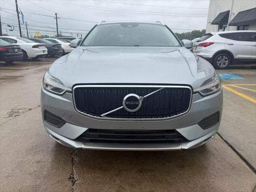 2018 Volvo XC60 T5 Momentum