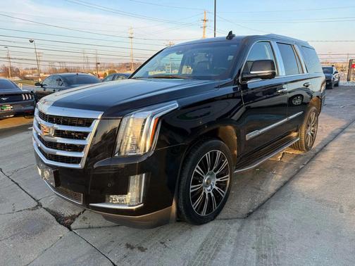 2016 Cadillac Escalade Luxury