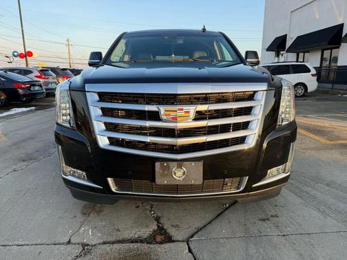 2016 Cadillac Escalade Luxury