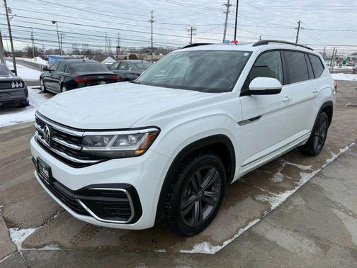 2021 Volkswagen Atlas SE R-Line 4Motion w/Tech Pkg (2021.5) Sport Utility 4D