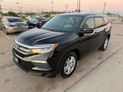 2016 Honda Pilot LX
