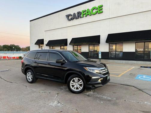 2016 Honda Pilot LX