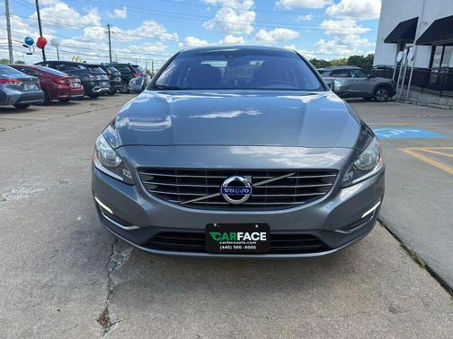2016 Volvo S60 T5 Drive-E Premier