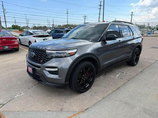 Carbonized Gray Metallic 2021 Ford Explorer ST