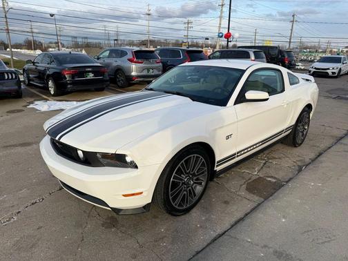 2010 Ford Mustang GT Premium