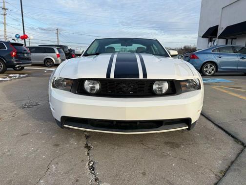 2010 Ford Mustang GT Premium