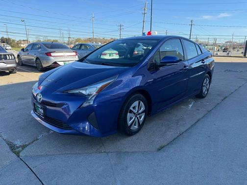 2016 Toyota Prius Two Eco