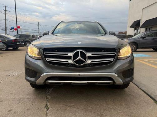 2017 Mercedes-Benz GLC 300 4MATIC