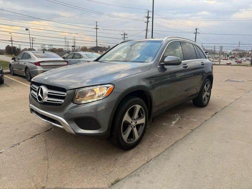 2017 Mercedes-Benz GLC 300 4MATIC