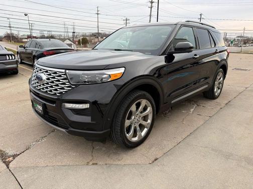 2020 Ford Explorer Platinum