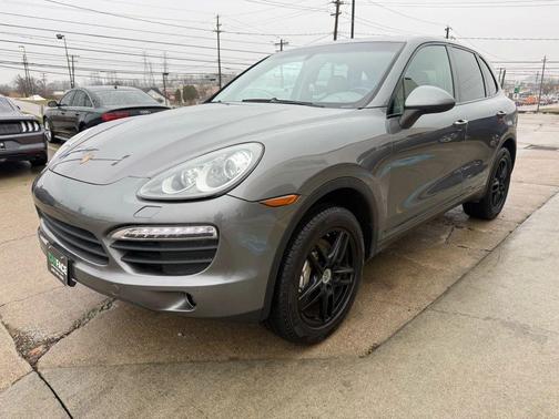 2013 Porsche Cayenne Cayenne