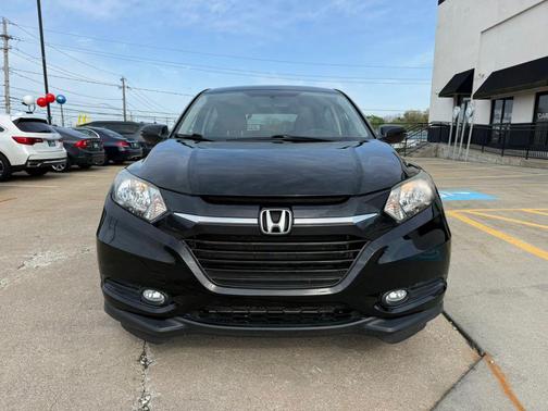 Crystal Black Pearl 2016 Honda HR-V EX