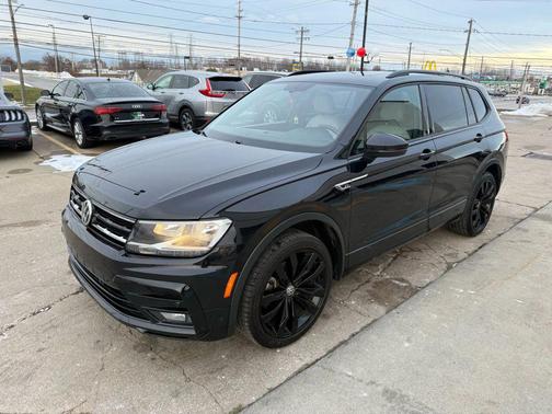 2021 Volkswagen Tiguan 2.0T SE R-Line Black 4MOTION