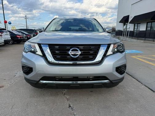 2019 Nissan Pathfinder S