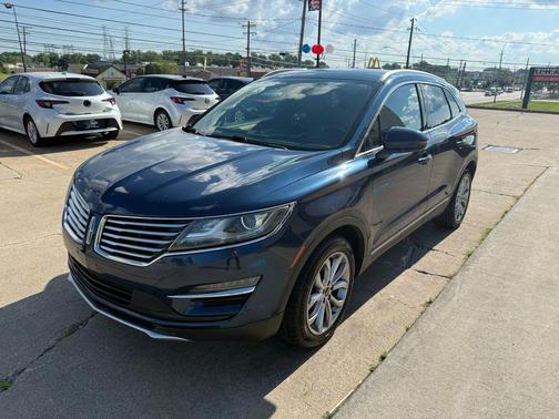 2015 Lincoln MKC Base