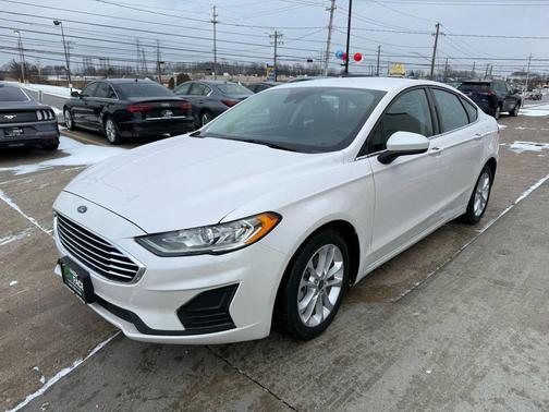 2020 Ford Fusion Hybrid SE