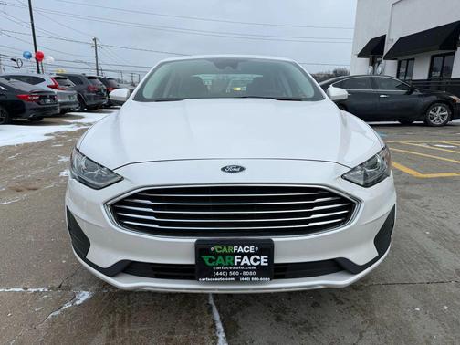 2020 Ford Fusion Hybrid SE