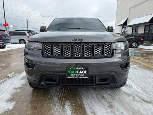 2017 Jeep Grand Cherokee Altitude
