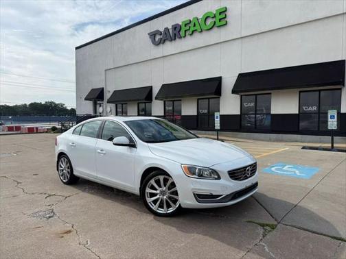 2016 Volvo S60 Inscription T5 Drive-E Platinum